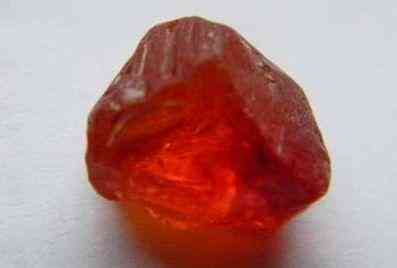 鉆石原石多少錢一克(鉆石原石多少錢一公斤)插圖5