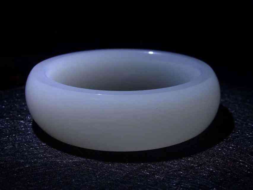 白玉鑒別最簡單方法(白玉鑒別最簡單方法視頻)插圖2