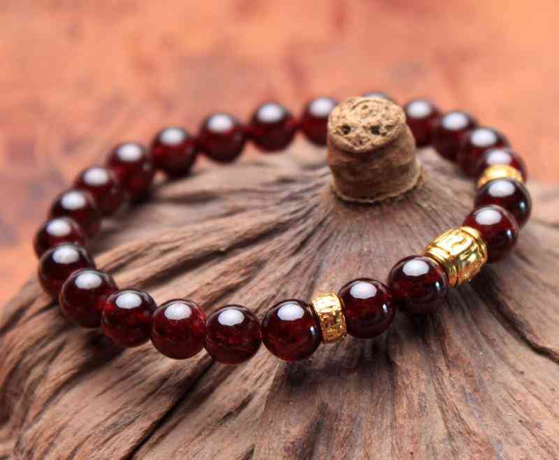 石榴石的功效與作用是什么(石榴石的功效與作用是什么意思)插圖6