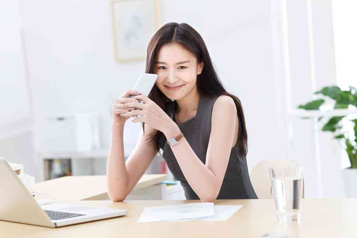 云南哪里買翡翠最正規(guī)(云南跟團(tuán)買的翡翠能退掉嗎)