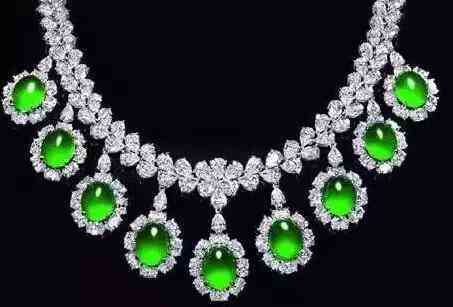 云南哪里買翡翠最正規(guī)(云南跟團買的翡翠能退掉嗎)插圖3