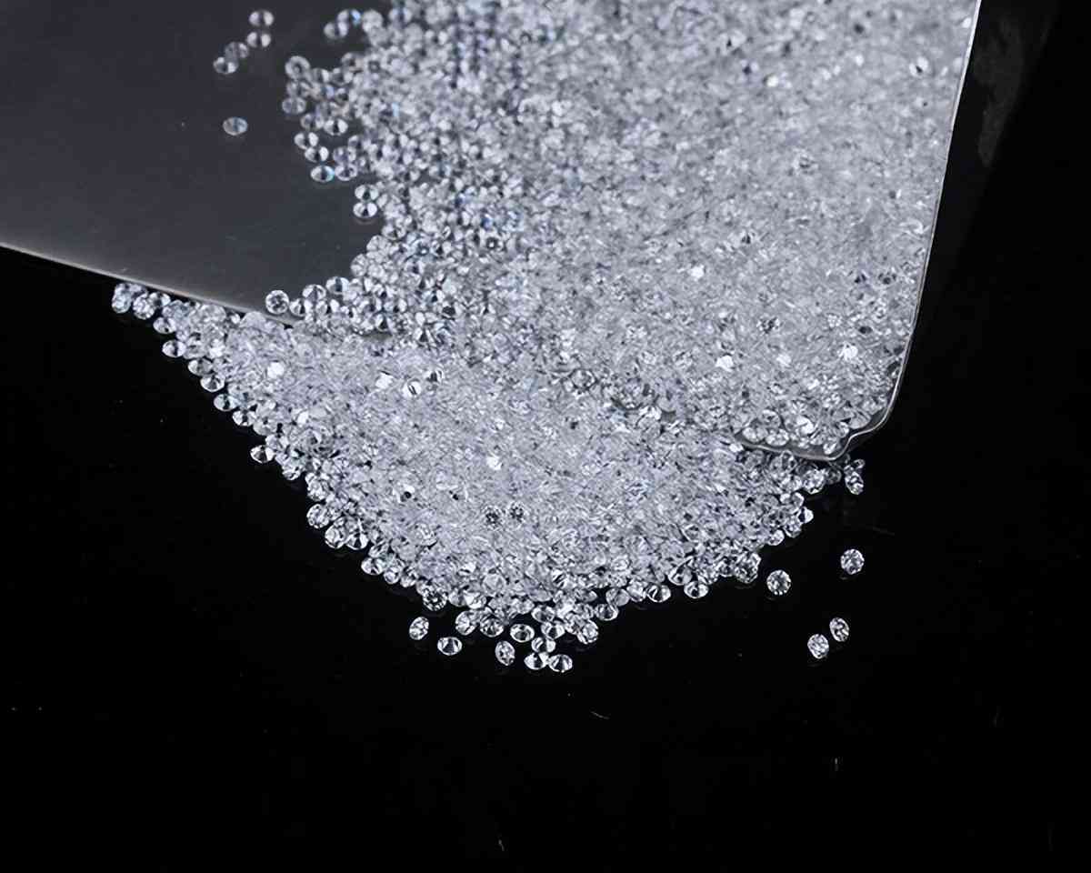 50分的裸鉆一般要多少錢(51分裸鉆貴還是50分貴)