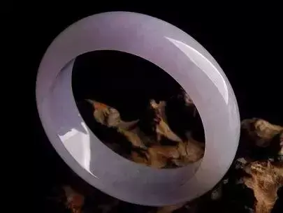 女士手鐲尺寸一般多少(110斤女生戴多大手鐲)插圖2