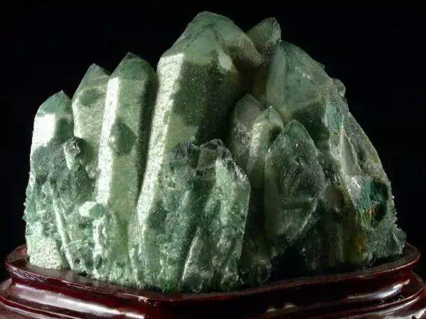 彩螢石的功效與作用(彩螢石的功效與作用圖片)插圖22