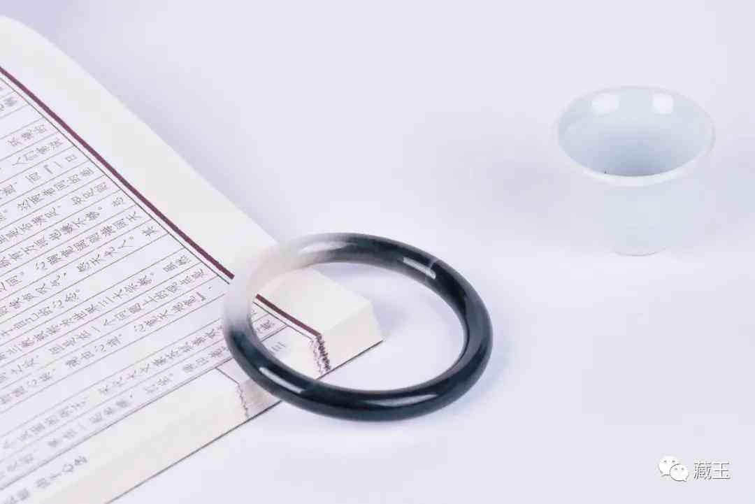 和田玉手鐲鑒定(和田玉手鐲鑒定真假)插圖4