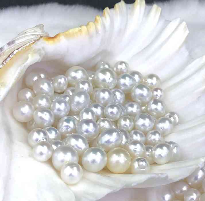 白色珍珠項鏈多少錢(白色珍珠項鏈戴久了會變色嗎)插圖2