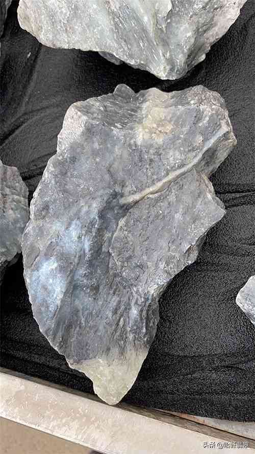 墨翠是什么檔次的翡翠(墨翠是什么檔次的翡翠圖片)插圖7