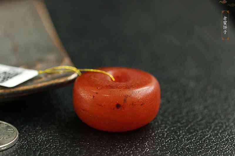 蜜蠟是怎么形成的(蜜蠟是什么材質(zhì)做的)