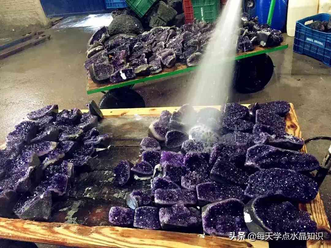 烏拉圭紫水晶的等級(烏拉圭紫水晶價格!為什么那么貴!)插圖7