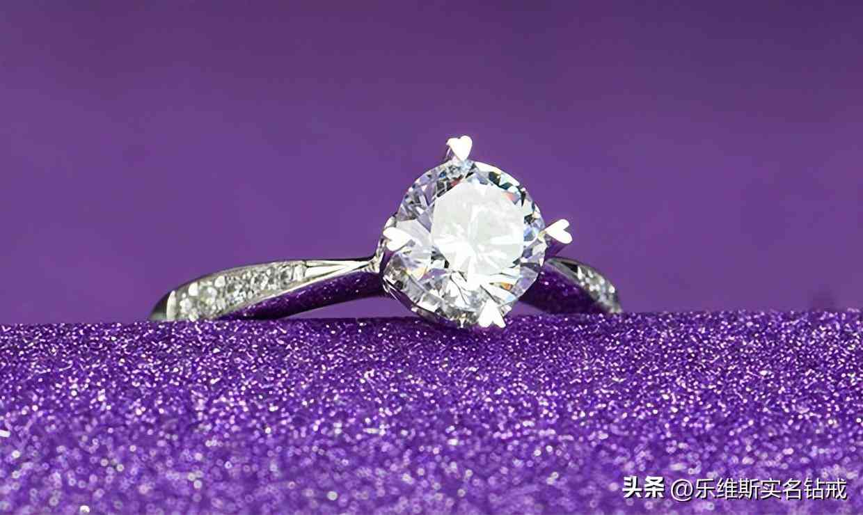 結(jié)婚戒指一般多少錢合適(結(jié)婚戒指花多少錢合適)