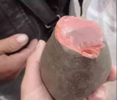 烤色南紅一秒現(xiàn)原形(真假南紅對照圖片)插圖4