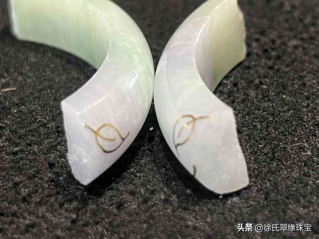 玉鐲子裂縫還能養(yǎng)人嗎(玉鐲裂了還能養(yǎng)人嗎)插圖12