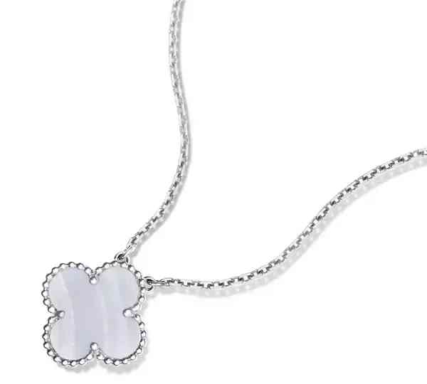 四葉草項(xiàng)鏈吊墜(四葉草項(xiàng)鏈吊墜是什么牌子)插圖15