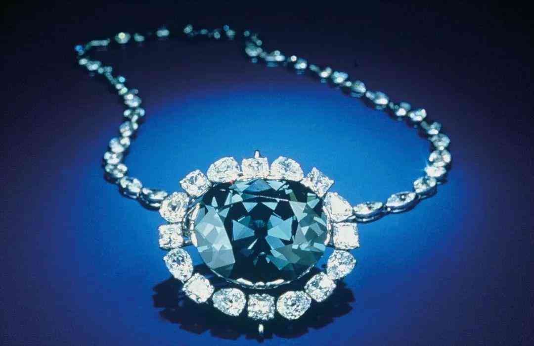 海瑞溫斯頓一般多少錢(hw鉆戒屬于什么檔次)插圖3