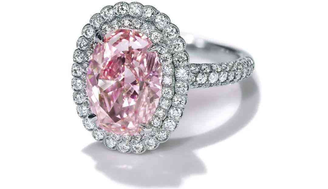 蒂芙尼鉆石戒指(蒂芙尼鉆石戒指多少錢(qián))插圖3