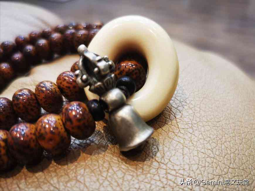 佛珠手串什么材質(zhì)最好(佛珠手串什么材質(zhì)的好)