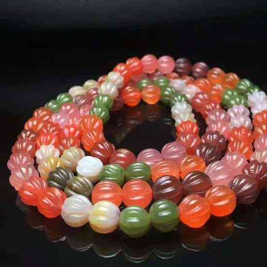 鹽源瑪瑙的作用與功效(鹽源瑪瑙)