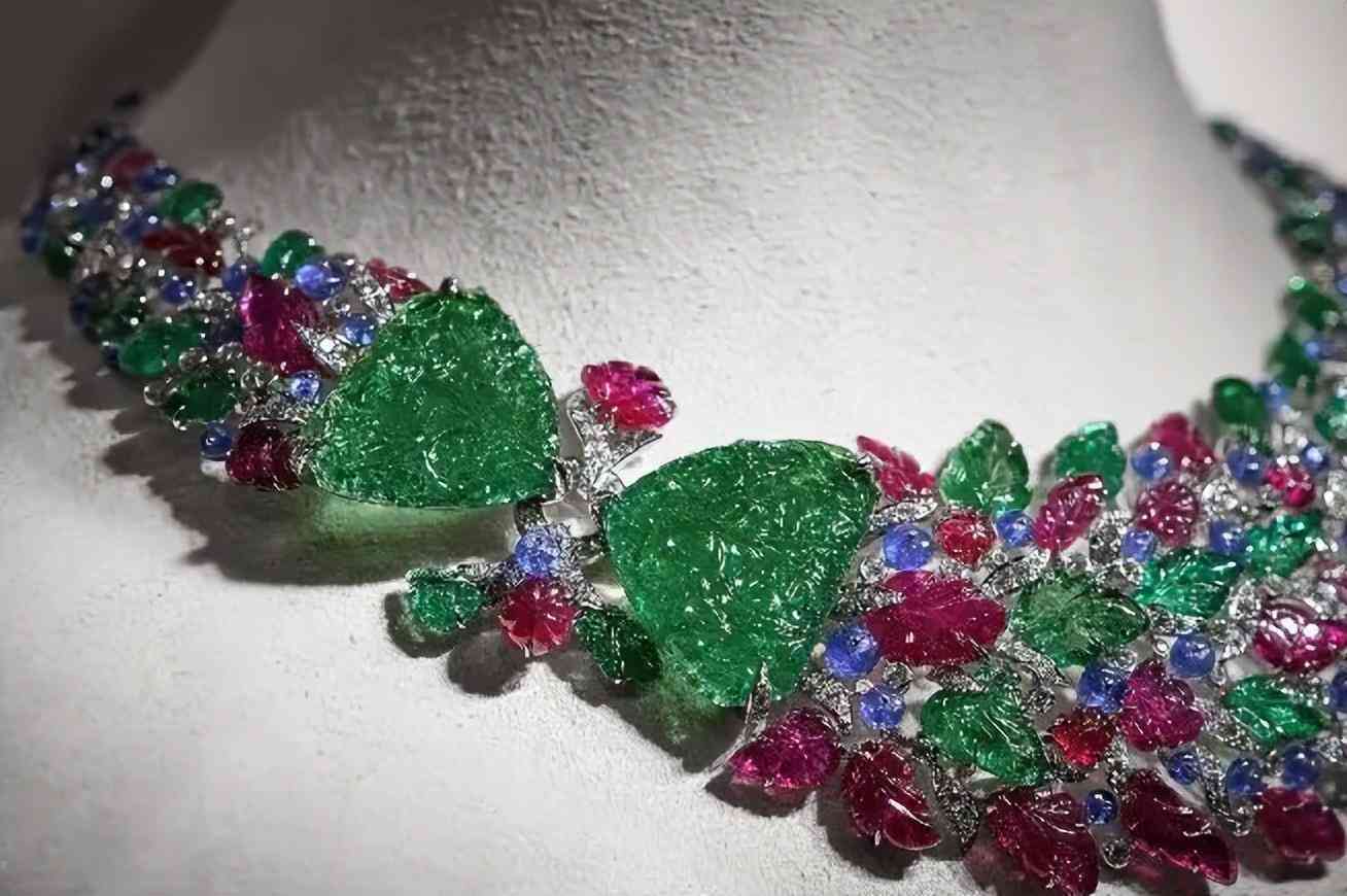 世界最著名三大珠寶品牌(世界著名三大珠寶品牌英文)插圖2