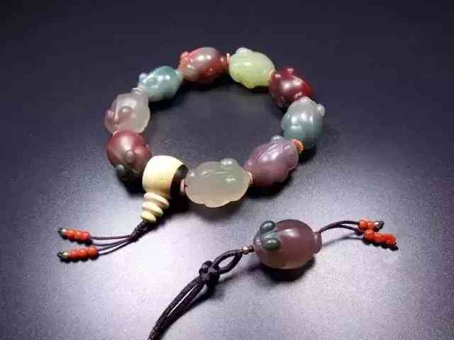 紫水晶和黃水晶哪個(gè)更招財(cái)(黃水晶適合什么屬相的人)插圖3