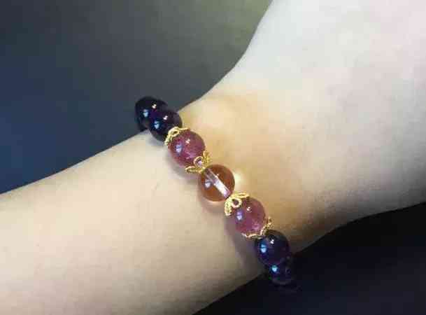 紫水晶和黃水晶哪個(gè)更招財(cái)(黃水晶適合什么屬相的人)插圖22