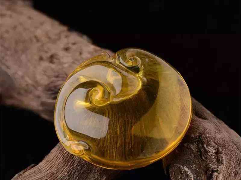 紫水晶和黃水晶哪個(gè)更招財(cái)(黃水晶適合什么屬相的人)插圖34