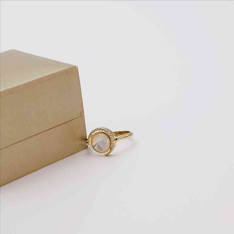 金戒指怎么保養(yǎng)(晚上睡覺戴黃金對身體好不好)