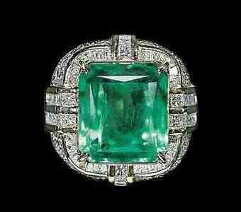 珍珠和玉哪個更養(yǎng)人(什么玉最好有靈性養(yǎng)人)插圖2