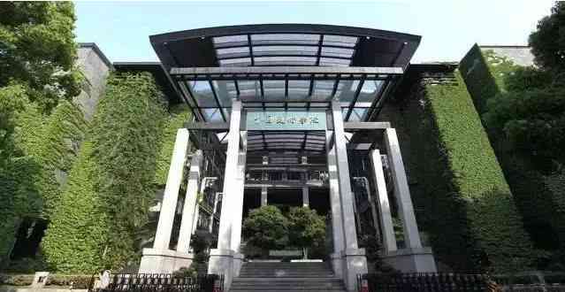 珠寶專(zhuān)業(yè)大學(xué)排名(珠寶設(shè)計(jì)專(zhuān)業(yè)大學(xué)排名)插圖7