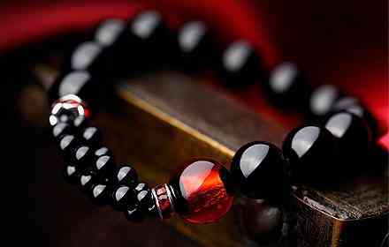 黑瑪瑙的功效與作用(黑曜石的功效與作用佩戴禁忌)插圖5