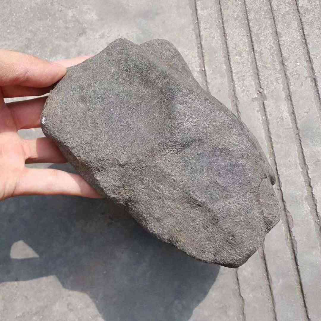 翡翠原石皮殼大全(翡翠原石多少錢一公斤)插圖6