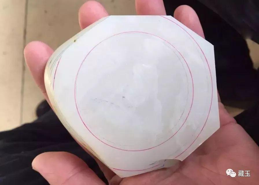 和田玉手鐲回收價(jià)格(和田玉首飾回收)插圖5