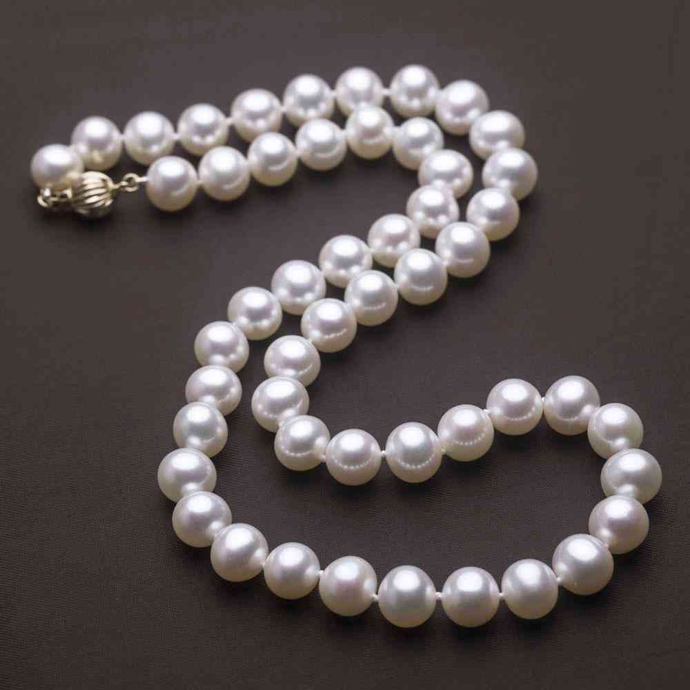 老人戴珍珠項鏈的好處(老人戴珍珠項鏈有什么好處)