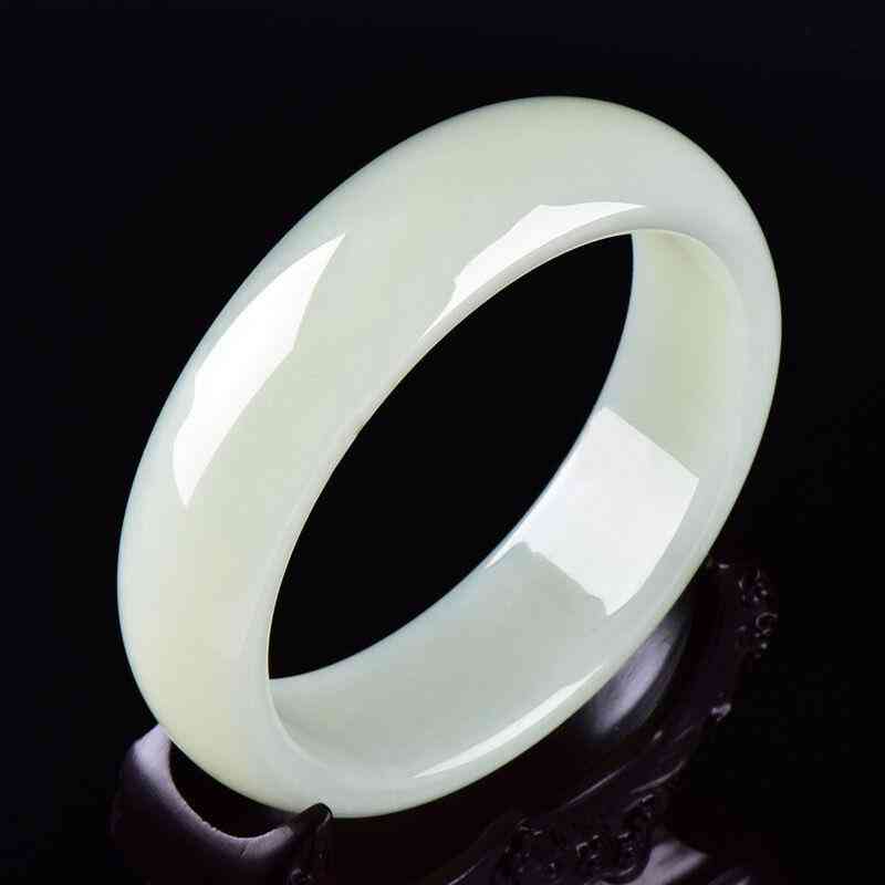 老人戴珍珠項鏈的好處(老人戴珍珠項鏈有什么好處)插圖1