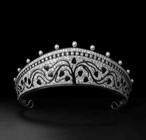 卡地亞高級定制珠寶(卡地亞定制鉆戒多少錢)插圖3