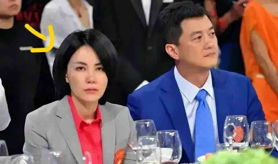 鉆戒品牌logo大全(鉆戒品牌圖案)插圖28