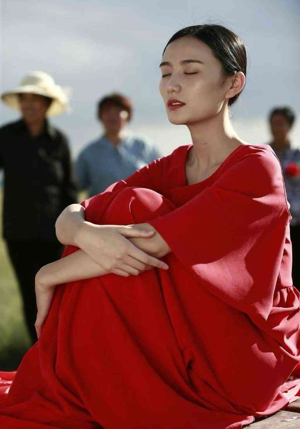 鉆戒品牌logo大全(鉆戒品牌圖案)插圖52