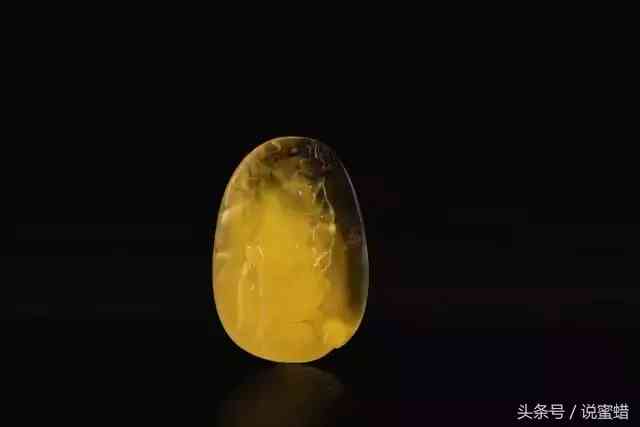 長期佩戴琥珀的功效與作用(琥珀戴久了會有靈性嗎)插圖9