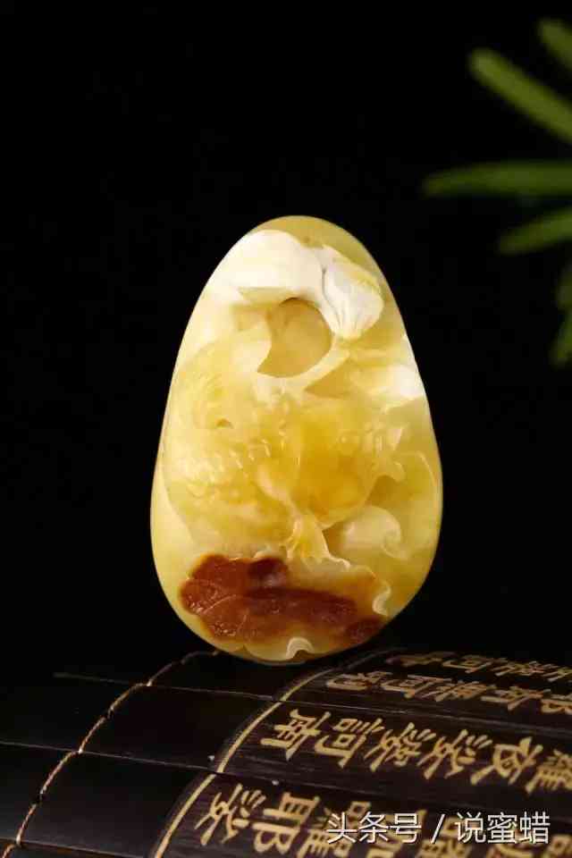 長期佩戴琥珀的功效與作用(琥珀戴久了會有靈性嗎)插圖15