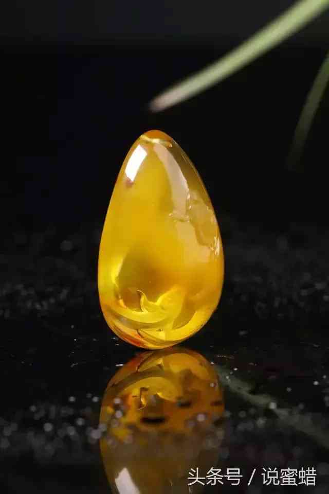 長期佩戴琥珀的功效與作用(琥珀戴久了會有靈性嗎)插圖16