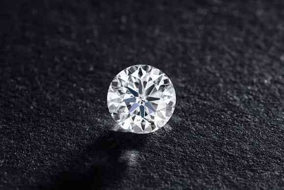 鉆戒多少錢一克2021年價格表(鉆石鉆戒值多少錢一克)插圖2