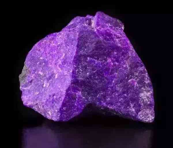 常見的玉石種類有哪些(常見的玉石品種有哪些)插圖35