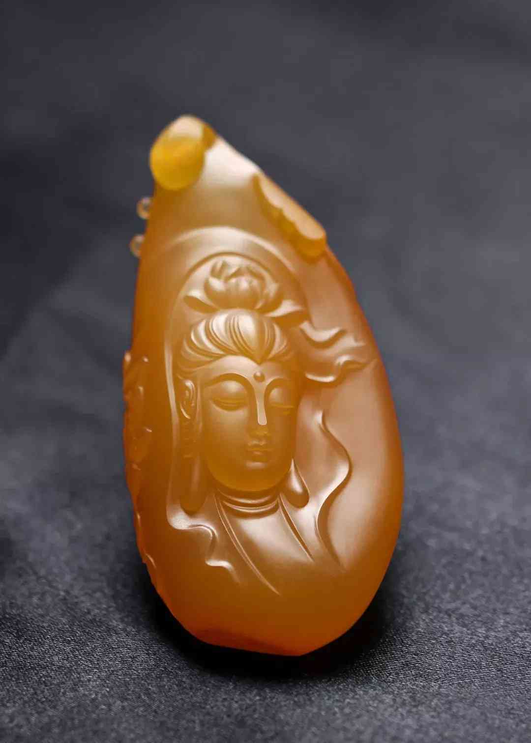 緬甸黃玉值錢嗎(緬甸黃玉屬于什么檔次)插圖19