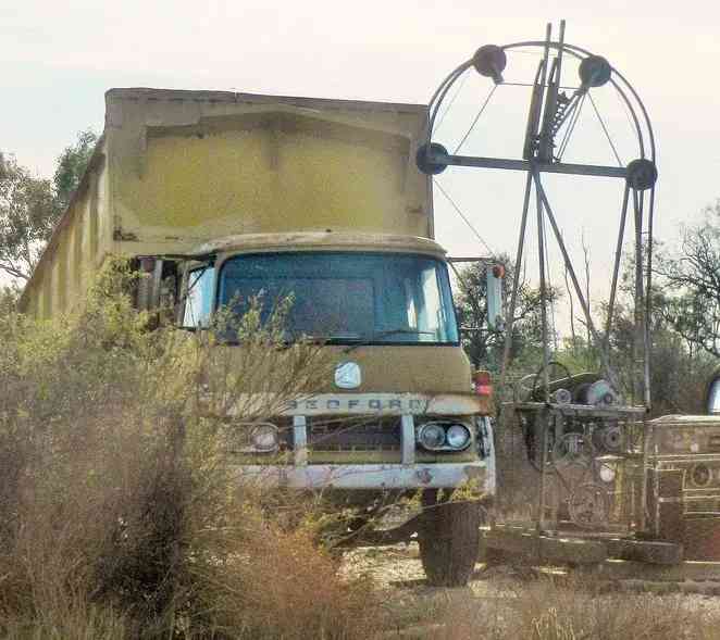 歐泊石真假辨別泡水(歐泊石怎么看好壞)插圖1