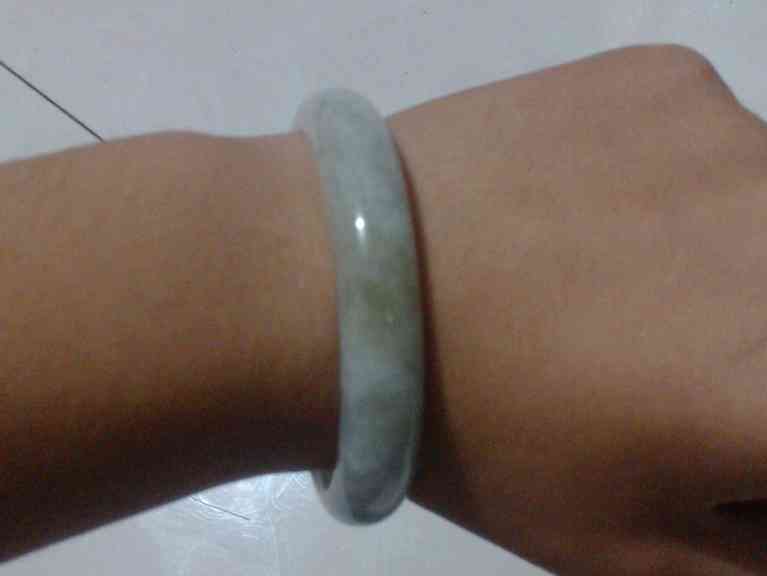 玉鐲戴多久就認(rèn)主人了(五大生肖不適合戴玉)插圖2