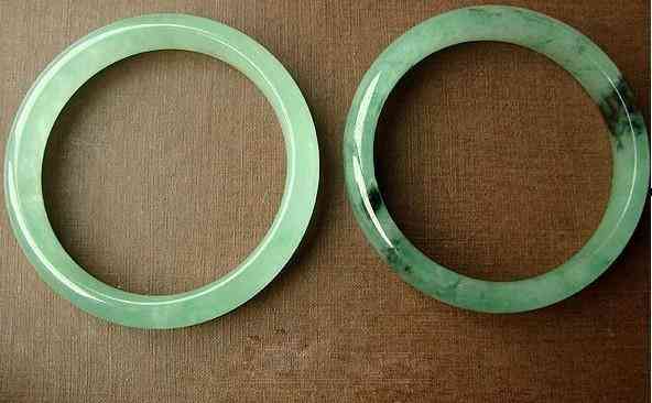 玉鐲戴多久就認(rèn)主人了(五大生肖不適合戴玉)插圖6