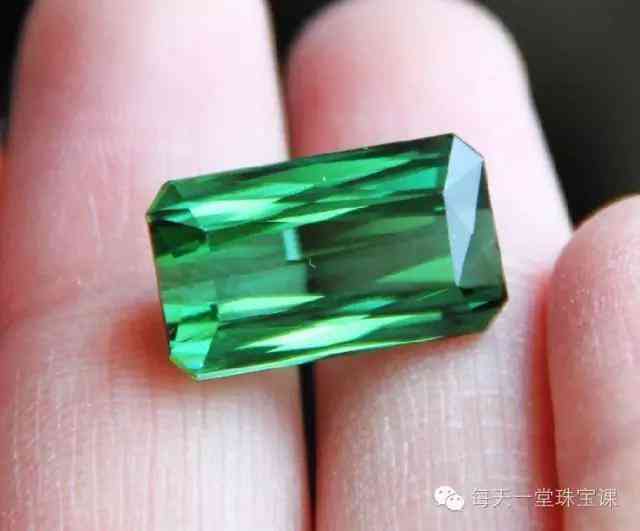 螢石為什么不能戴身上(螢石什么顏色最貴)插圖5
