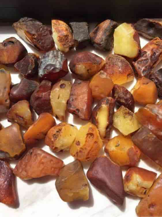 血琥珀的價格是多少一克(血琥珀價格多少錢一克)插圖5