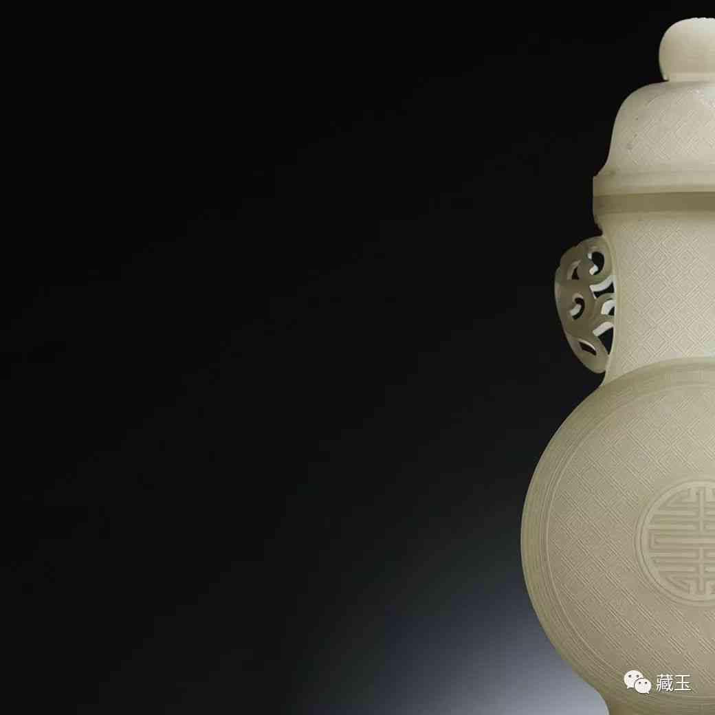 和田玉吊墜值多少錢(和田玉吊墜一般價(jià)格在多少)插圖4