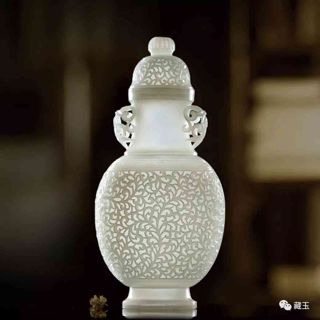 和田玉吊墜值多少錢(和田玉吊墜一般價(jià)格在多少)插圖5