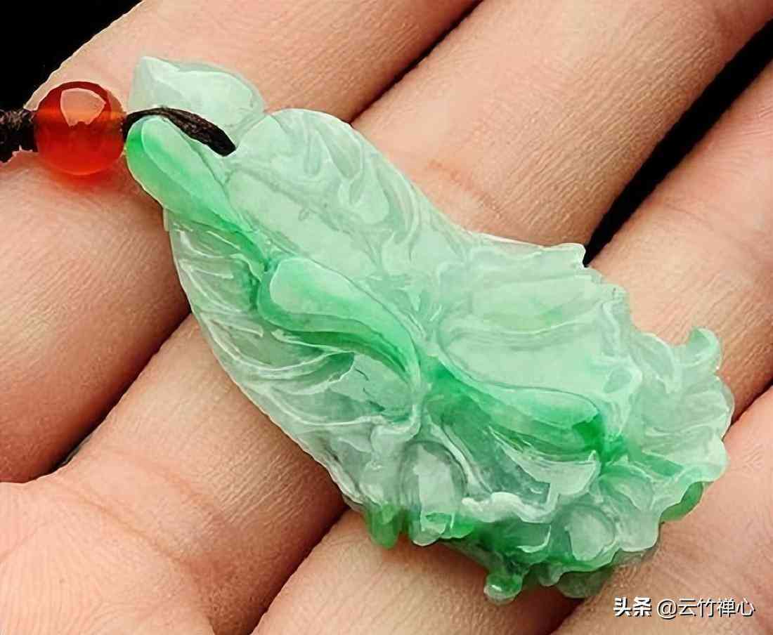 翡翠入門級知識大全(怎樣選翡翠手鐲最好的方法)插圖1